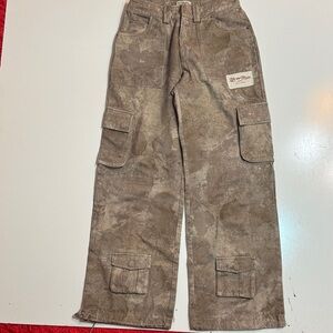 Women's Camouflage Cargo Jeans